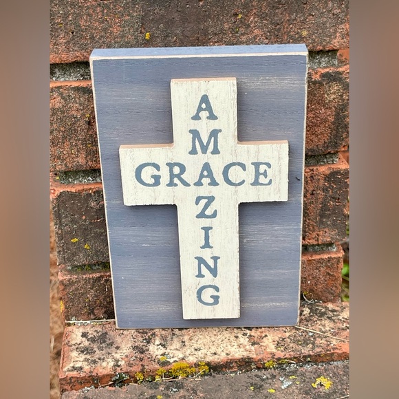 *Amazing Grace Layered Wooden Cross Block - Picture 11 of 15